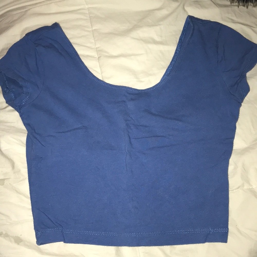 Garage XS blue crop top